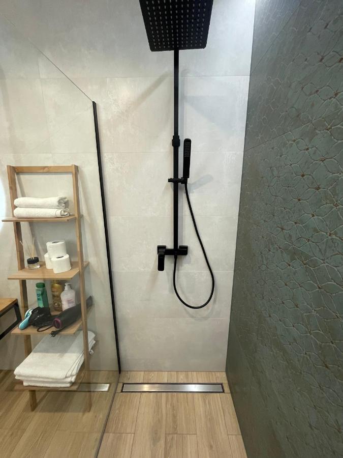 Kobiela Apartments Debowe Tarasy คาโตวีตเซ ภายนอก รูปภาพ
