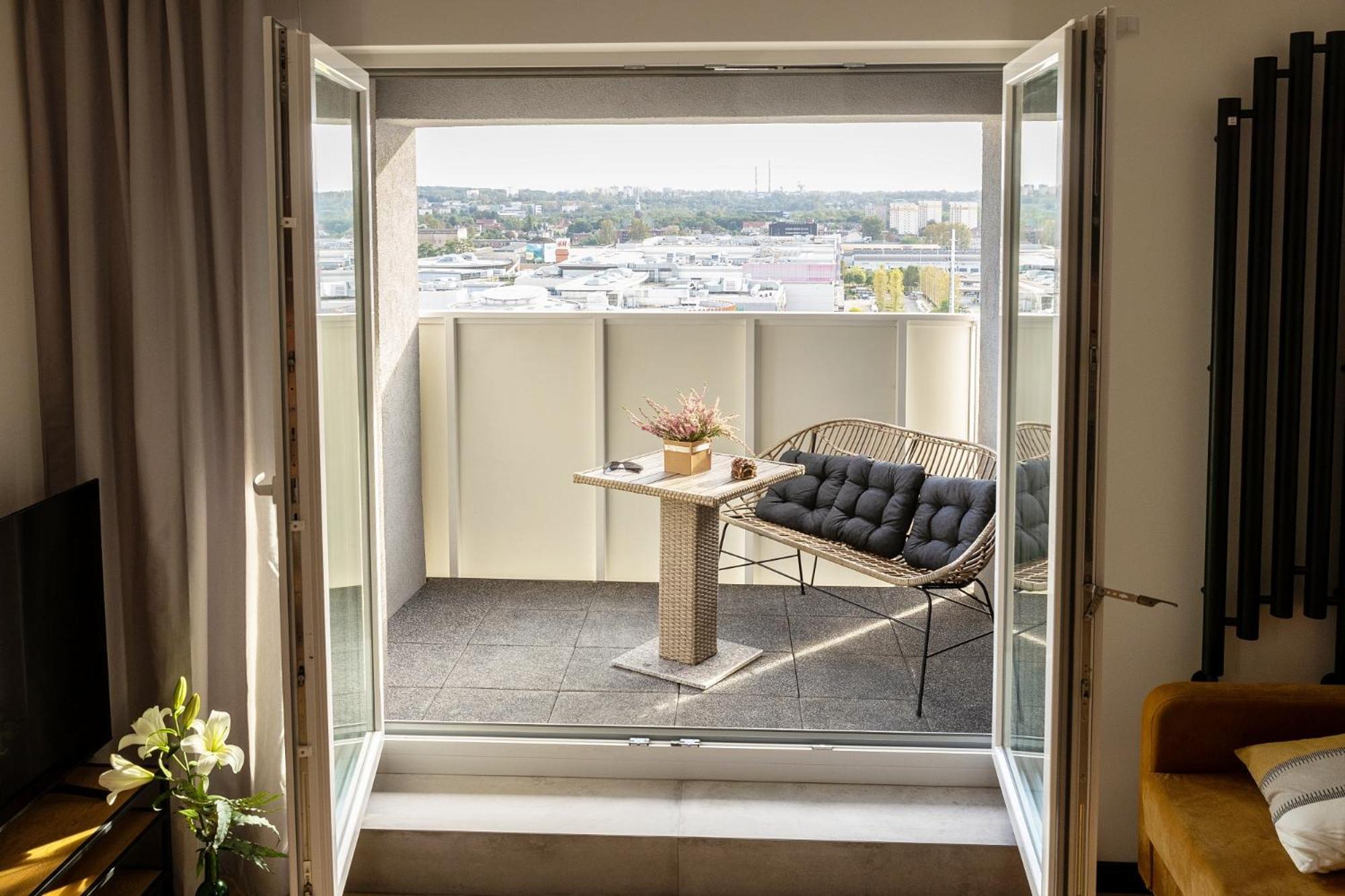 Kobiela Apartments Debowe Tarasy คาโตวีตเซ ภายนอก รูปภาพ